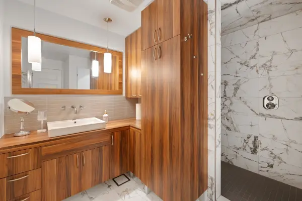 272 Rue du St-Laurent