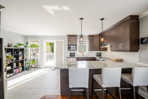 1114 Rue des Azalées