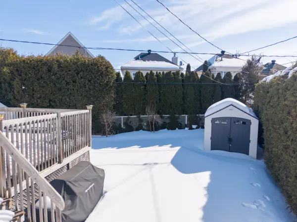 1114 Rue des Azalées