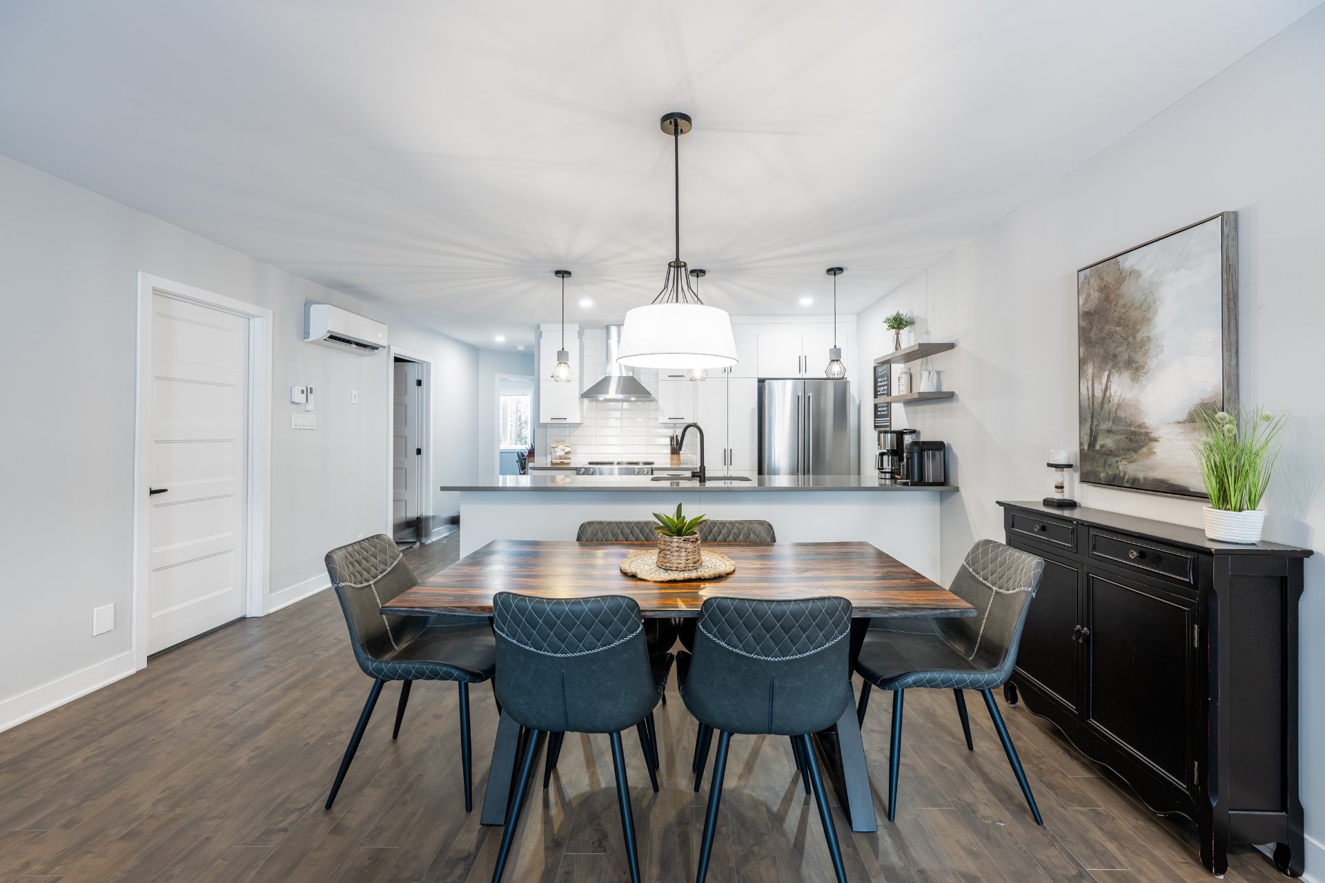 868 Rue du Mont-Brome