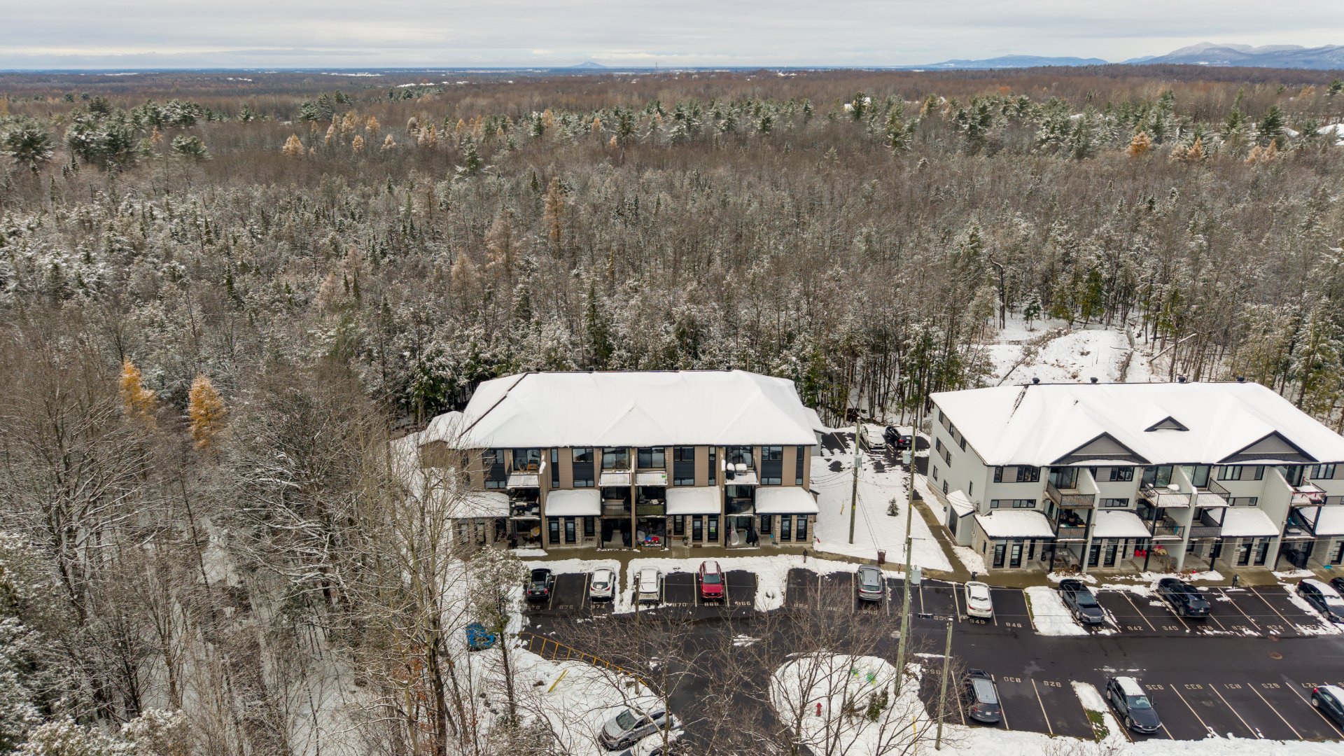 868 Rue du Mont-Brome