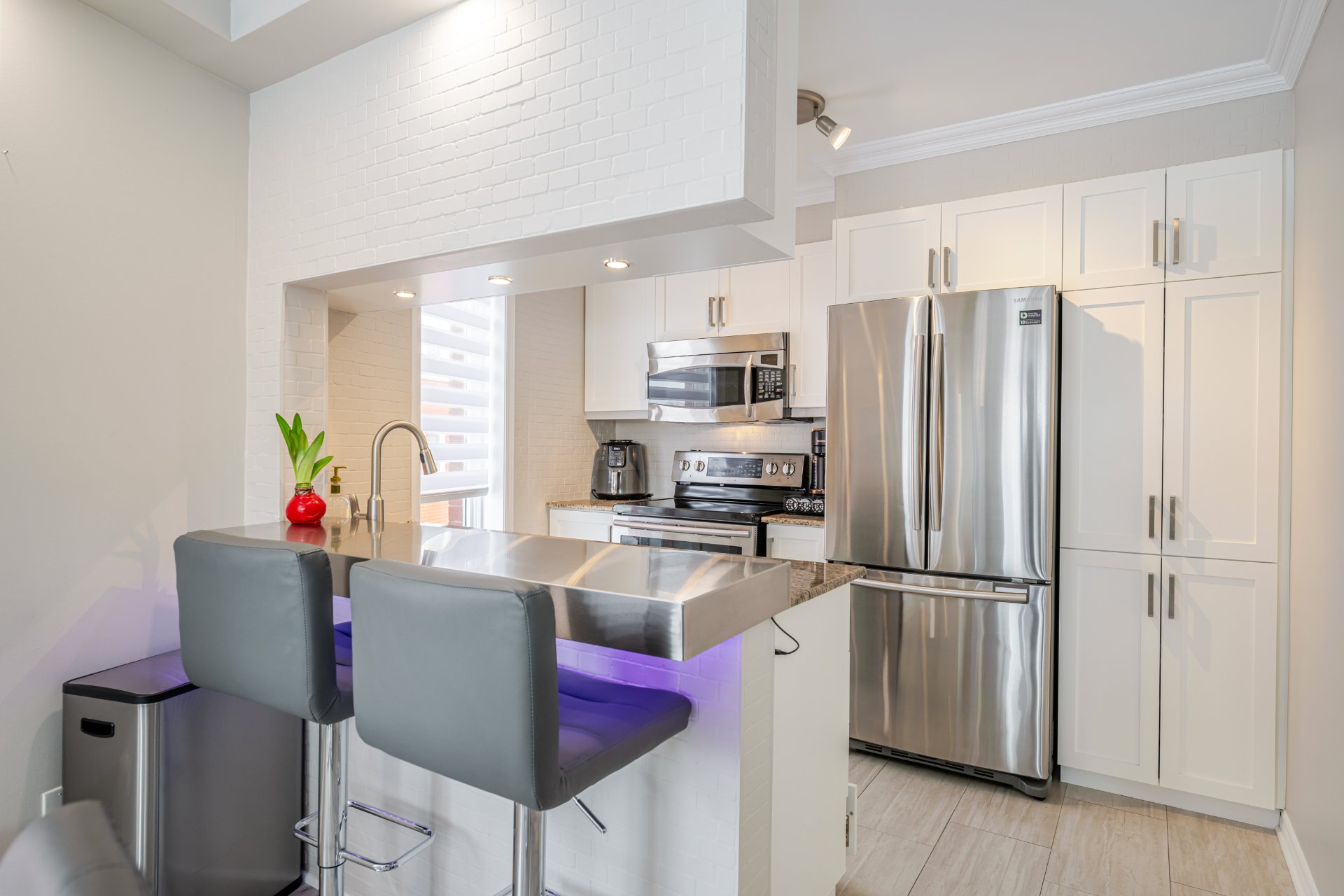 7226 Av. Pierre-De Coubertin