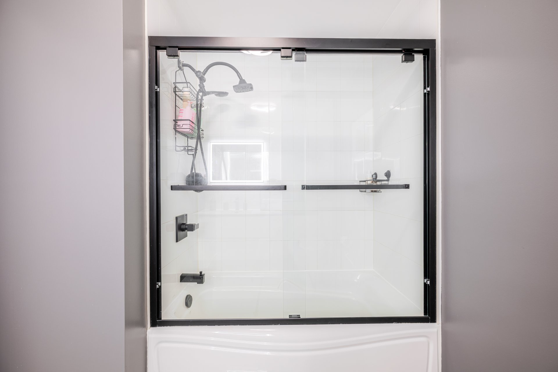 7226 Av. Pierre-De Coubertin