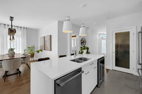 920 Rue du Damier-Argenté