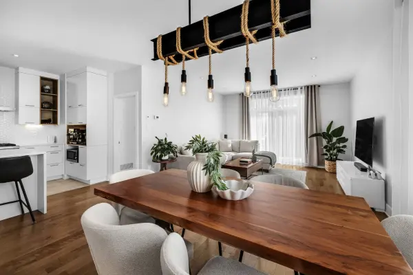 920 Rue du Damier-Argenté