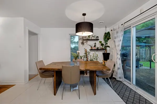 479Z Rue Lesage