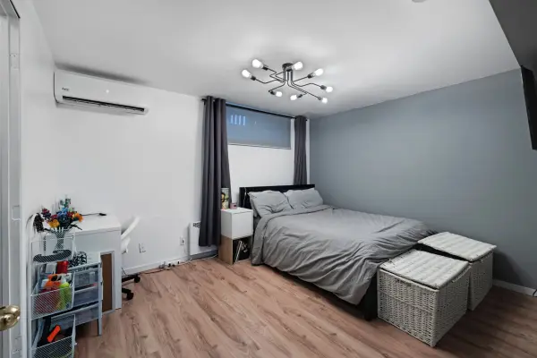 479Z Rue Lesage