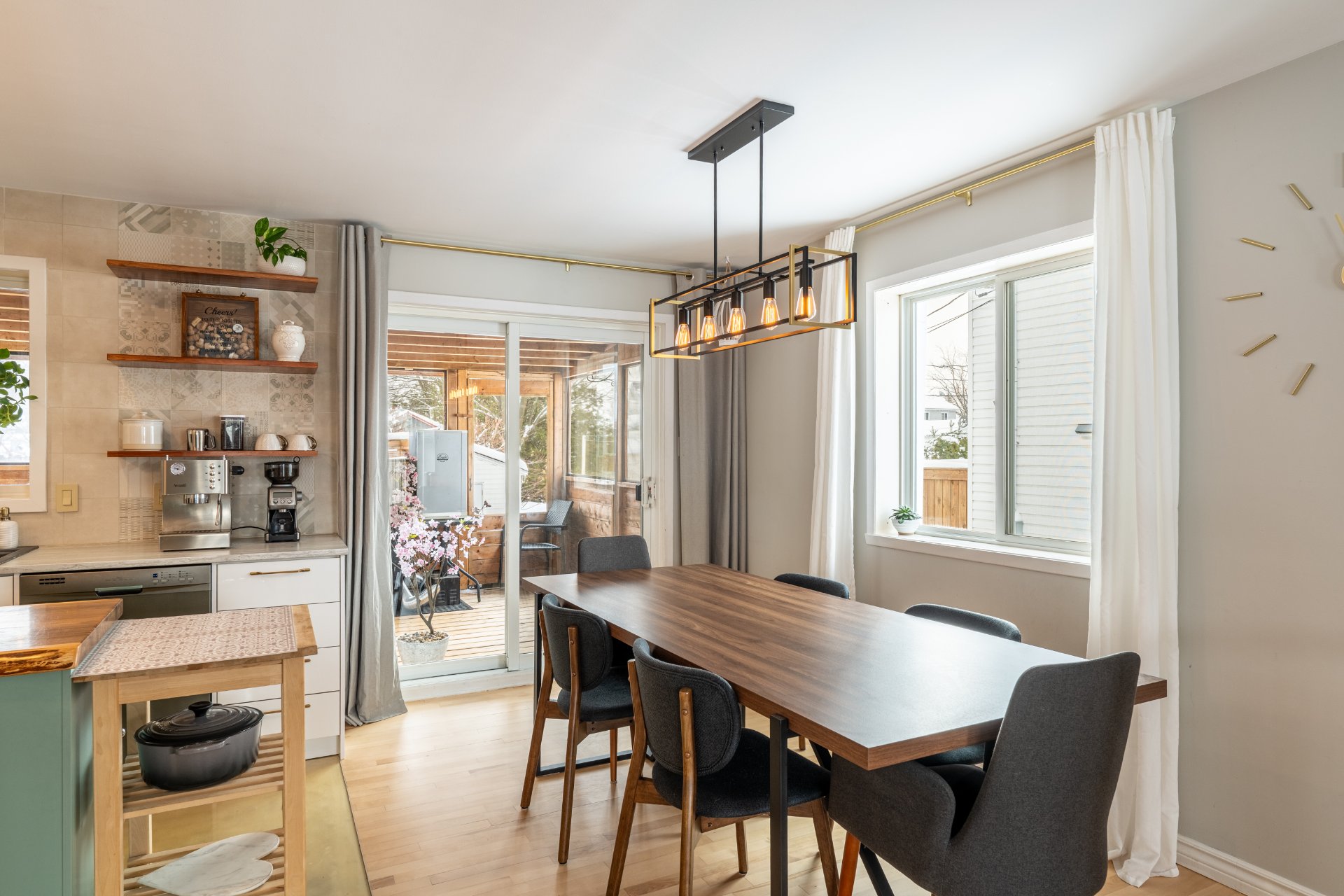 12 Rue Honoré-Bouvier