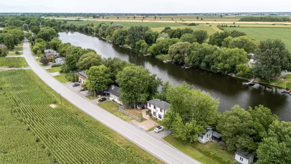932 Rg du Bas-de-la-Rivière