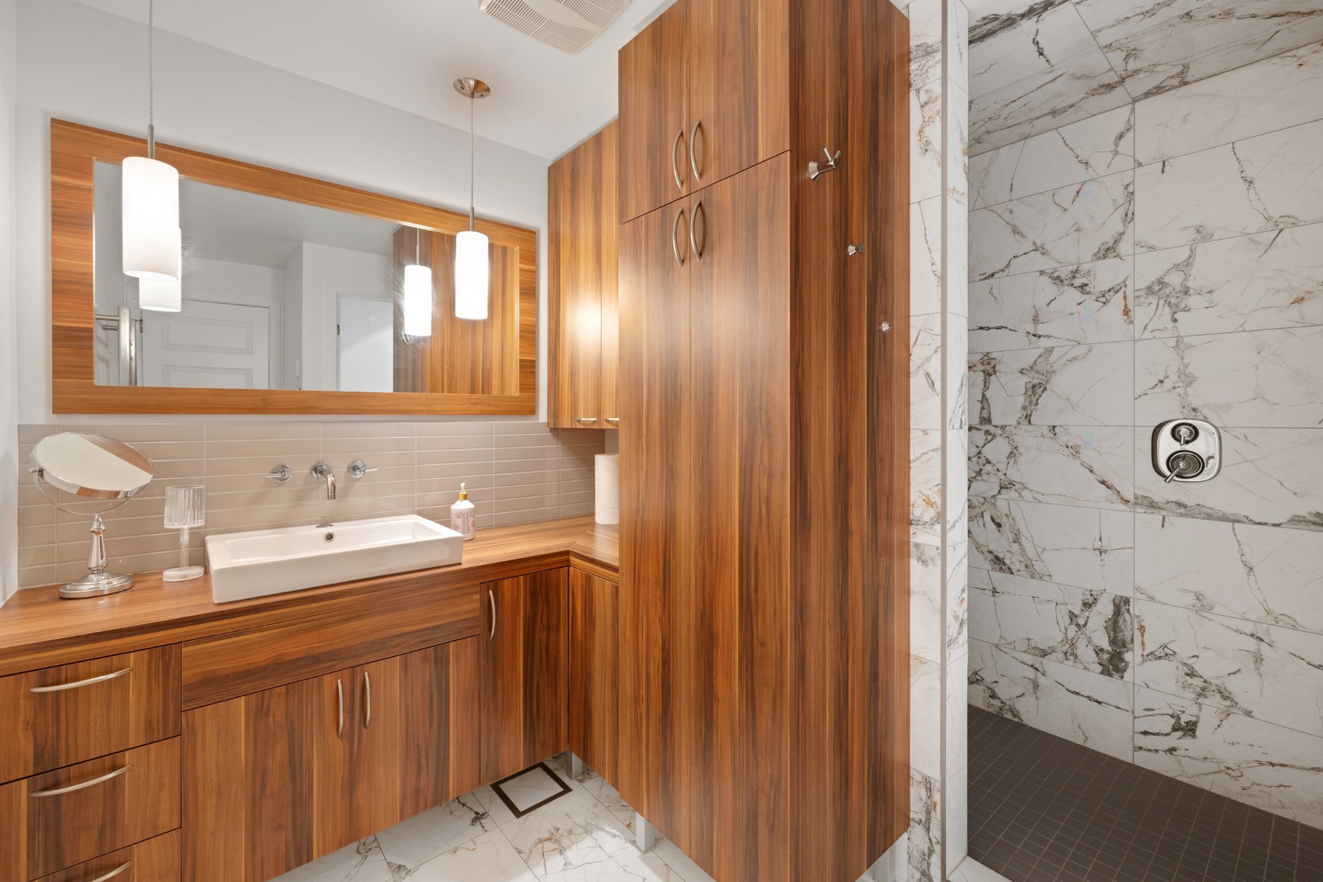 272 Rue du St-Laurent