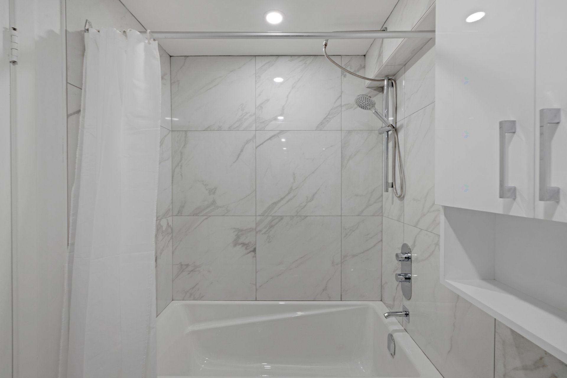 50 Rue Berlioz, apt. 203