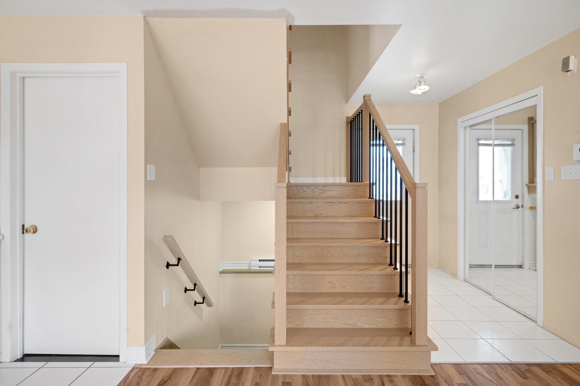 1616 Rue Lécuyer
