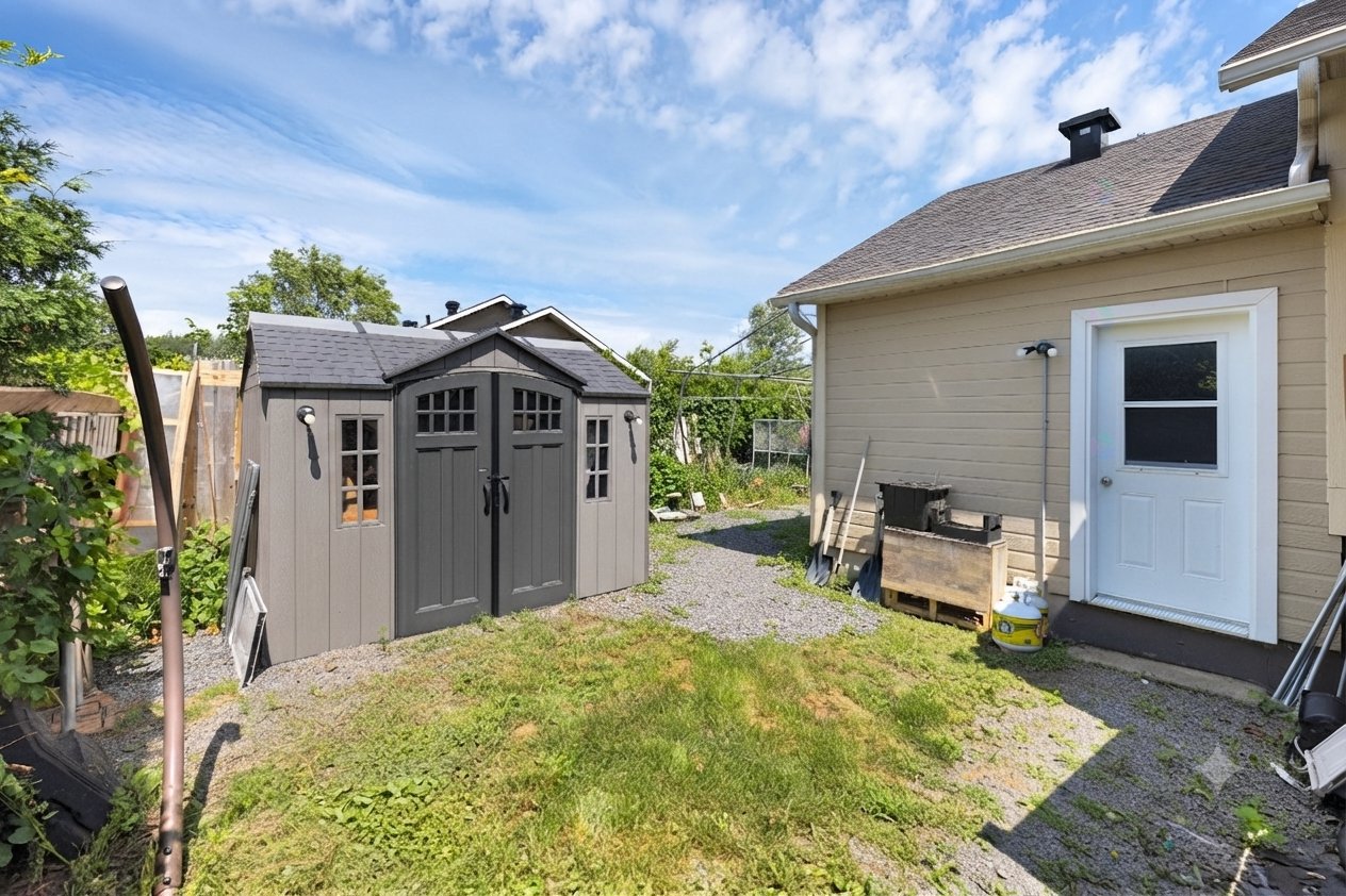 1910 Rue Boileau