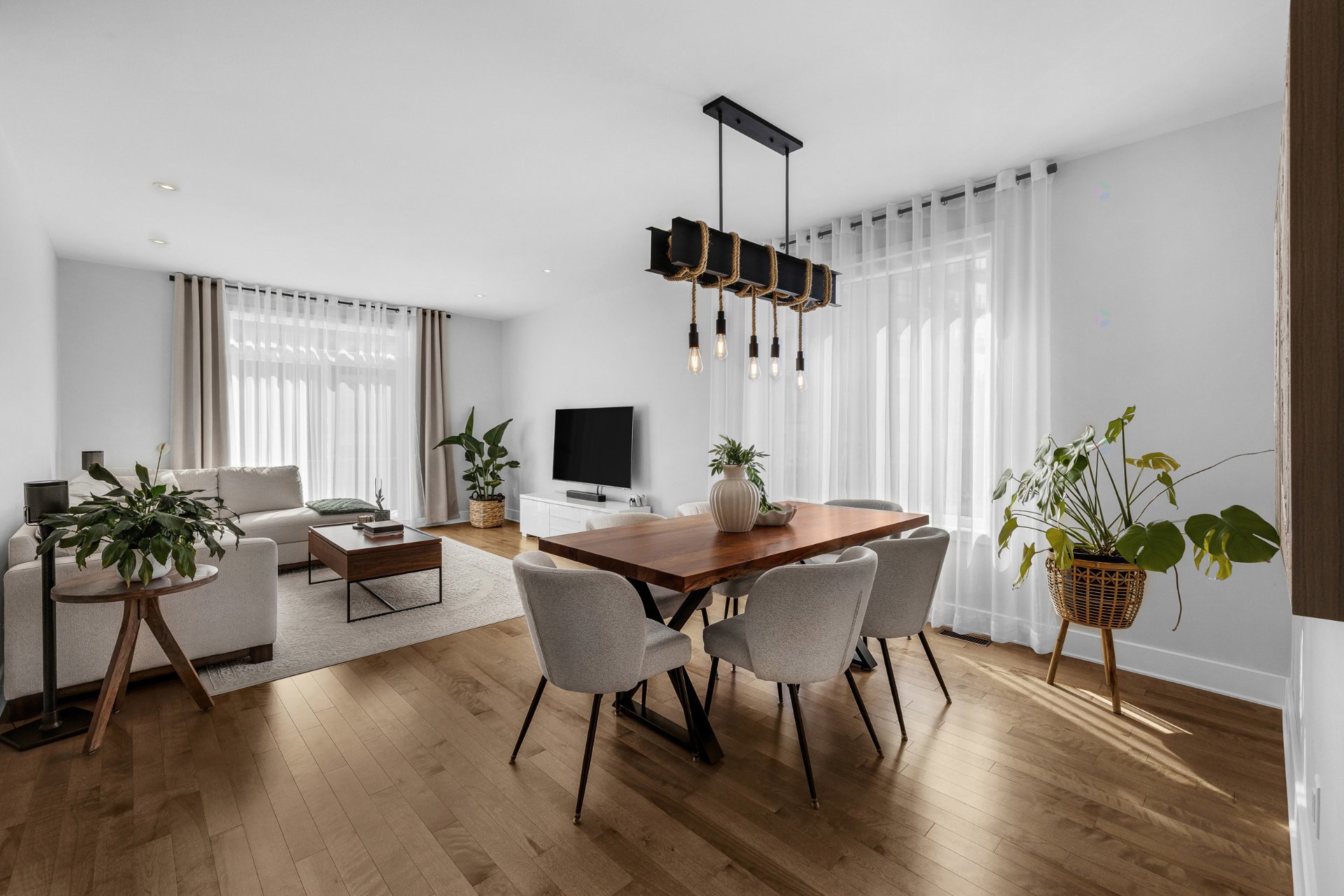920 Rue du Damier-Argenté