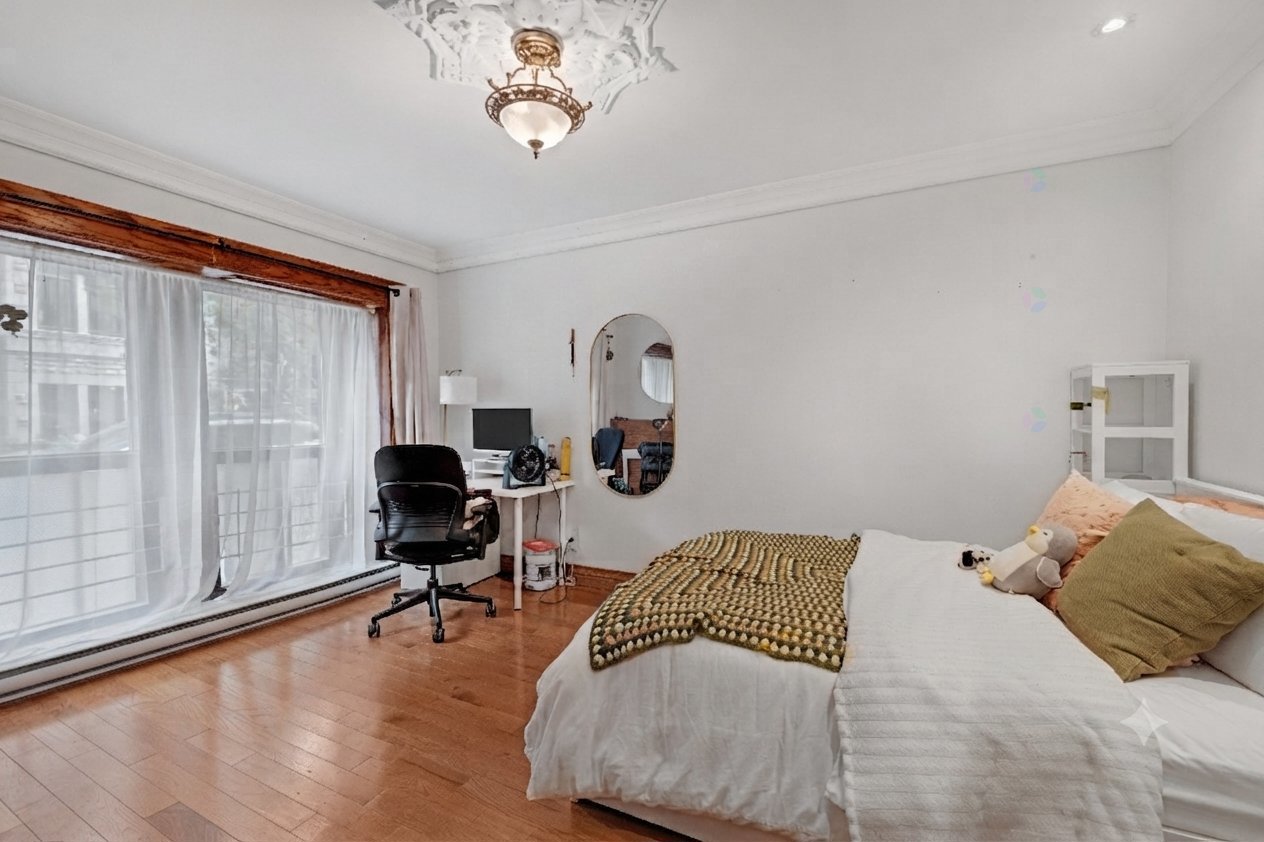 3692 Rue Drolet