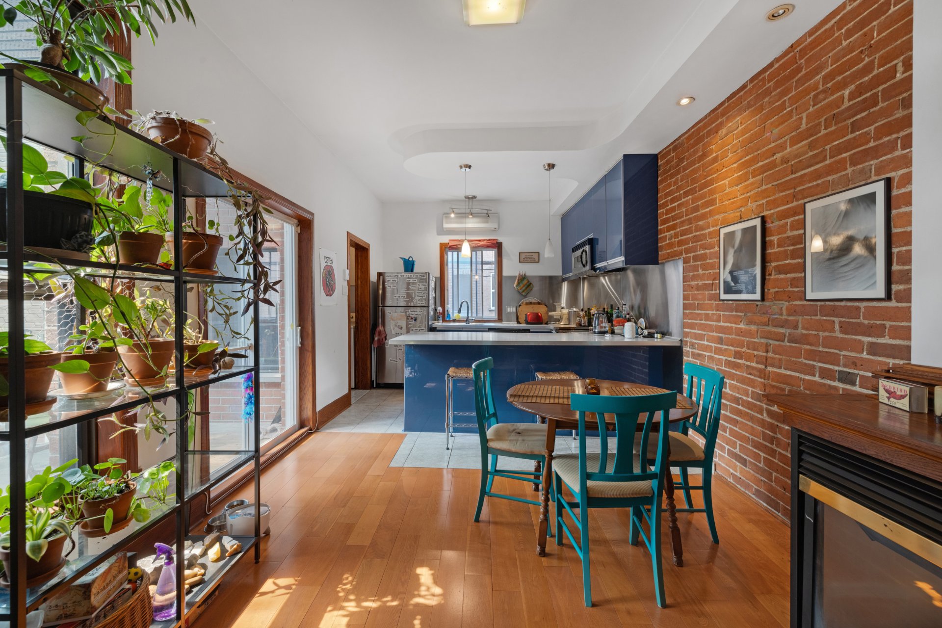 3692 Rue Drolet
