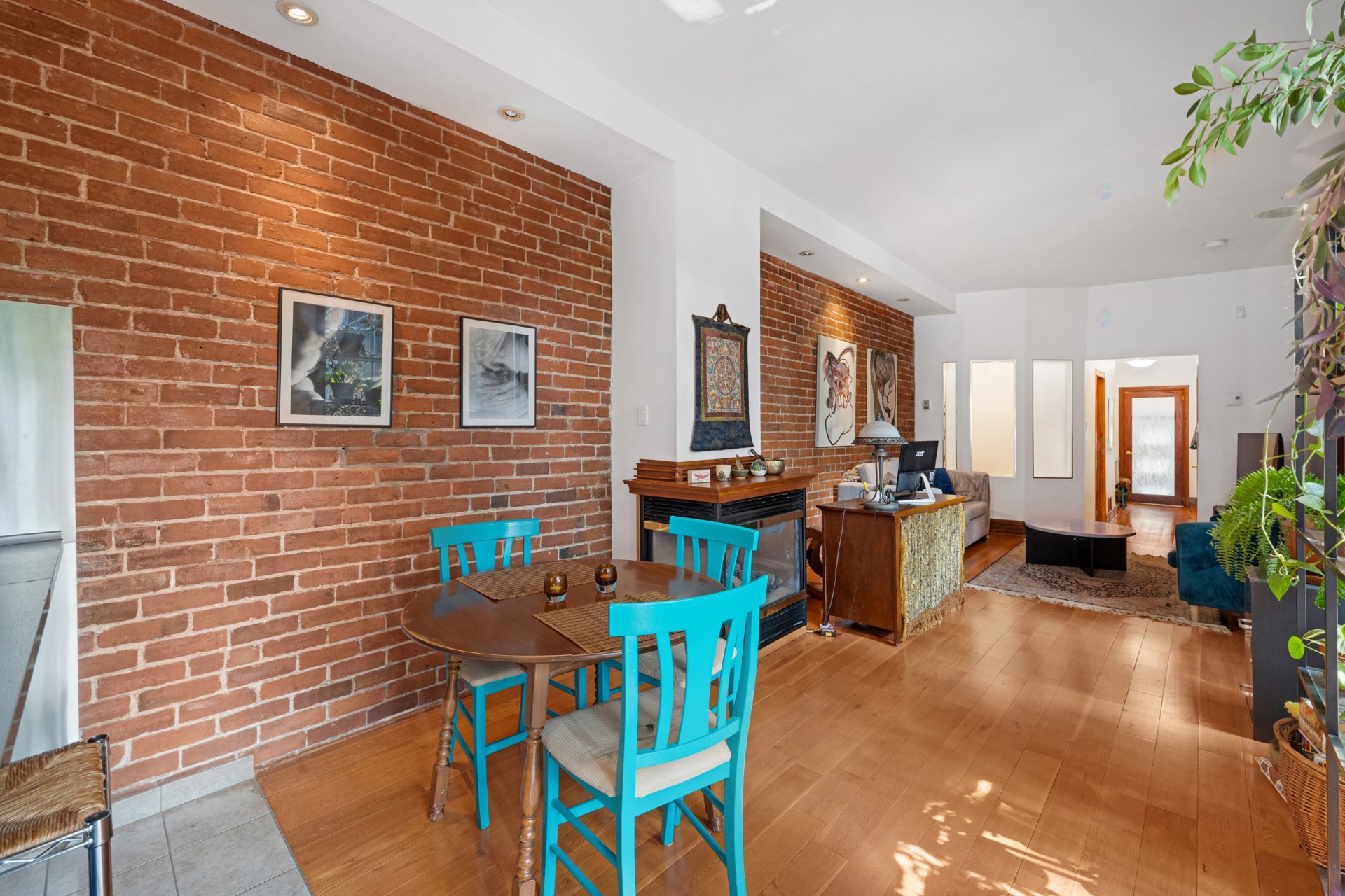 3692 Rue Drolet