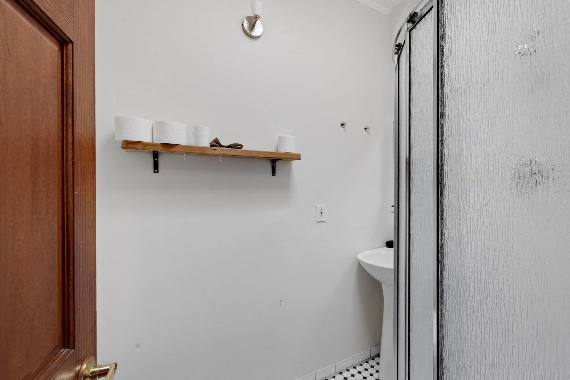 3692 Rue Drolet