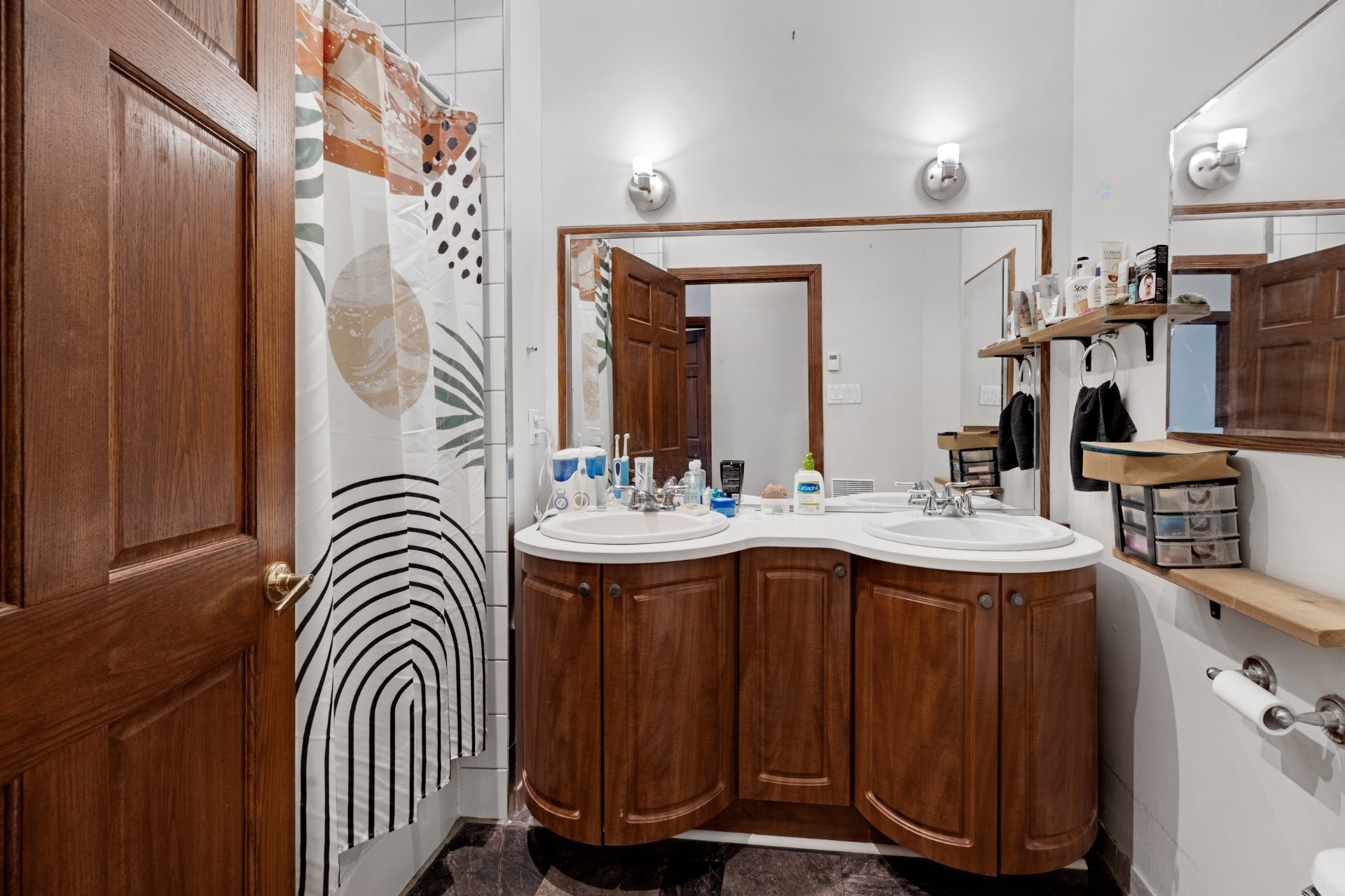 3692 Rue Drolet