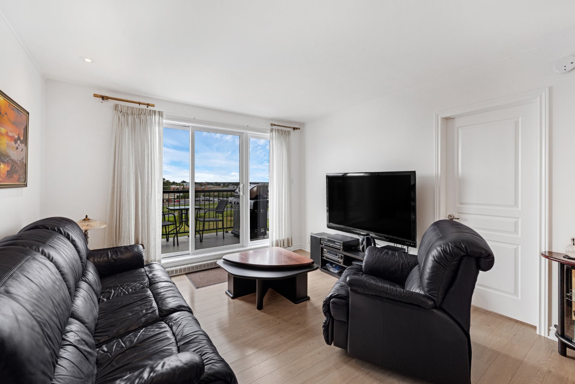 1691 Route Marie-Victorin, app. 409