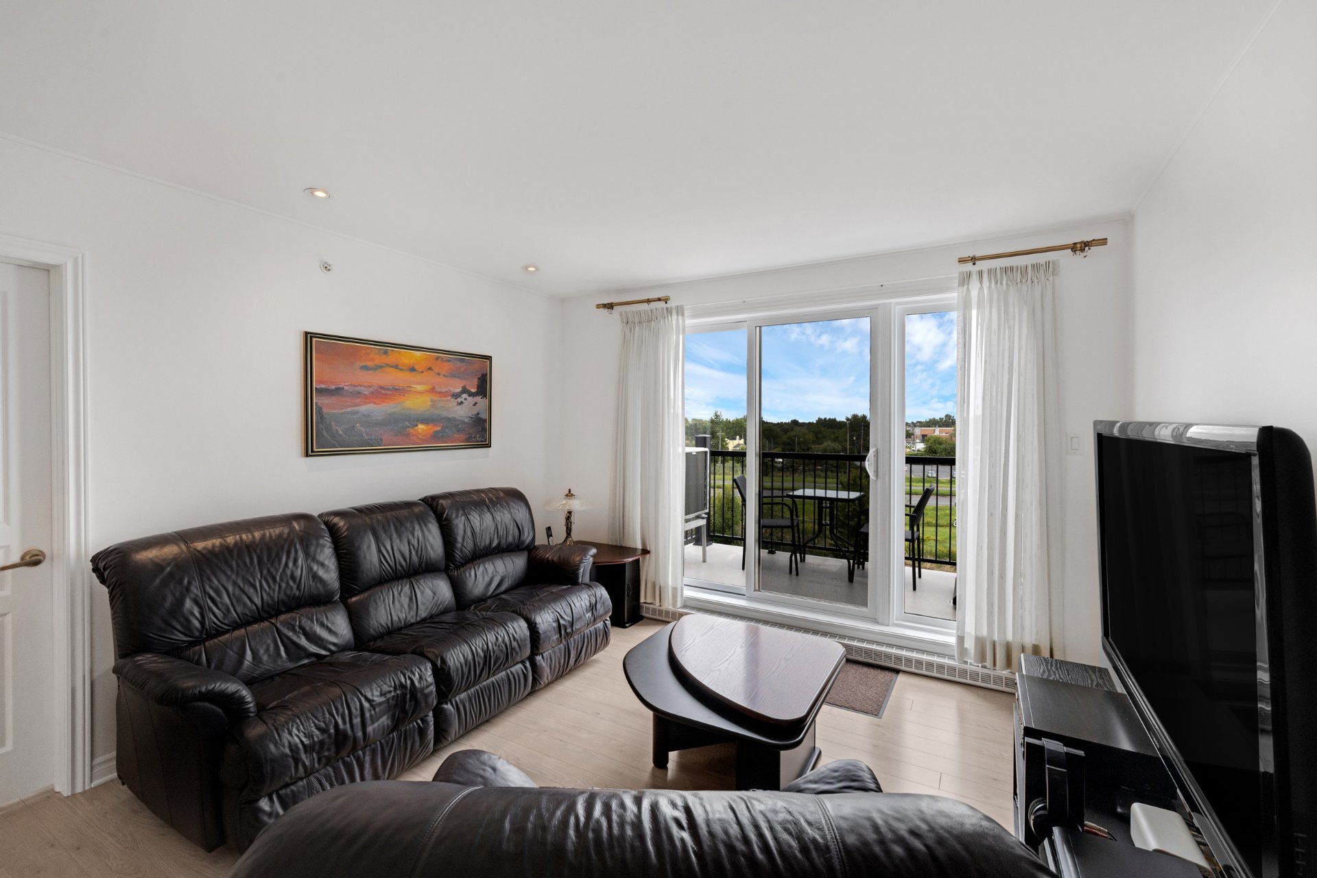 1691 Route Marie-Victorin, app. 409