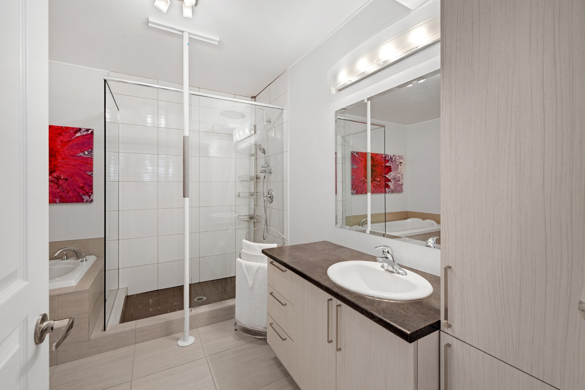 1691 Route Marie-Victorin, app. 409