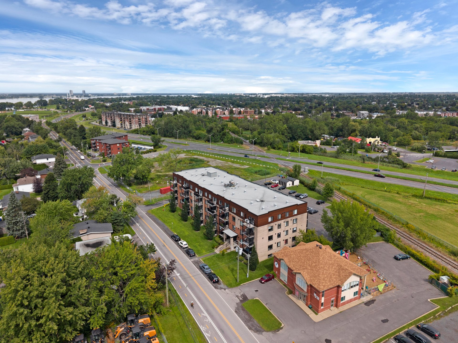 1691 Route Marie-Victorin, app. 409