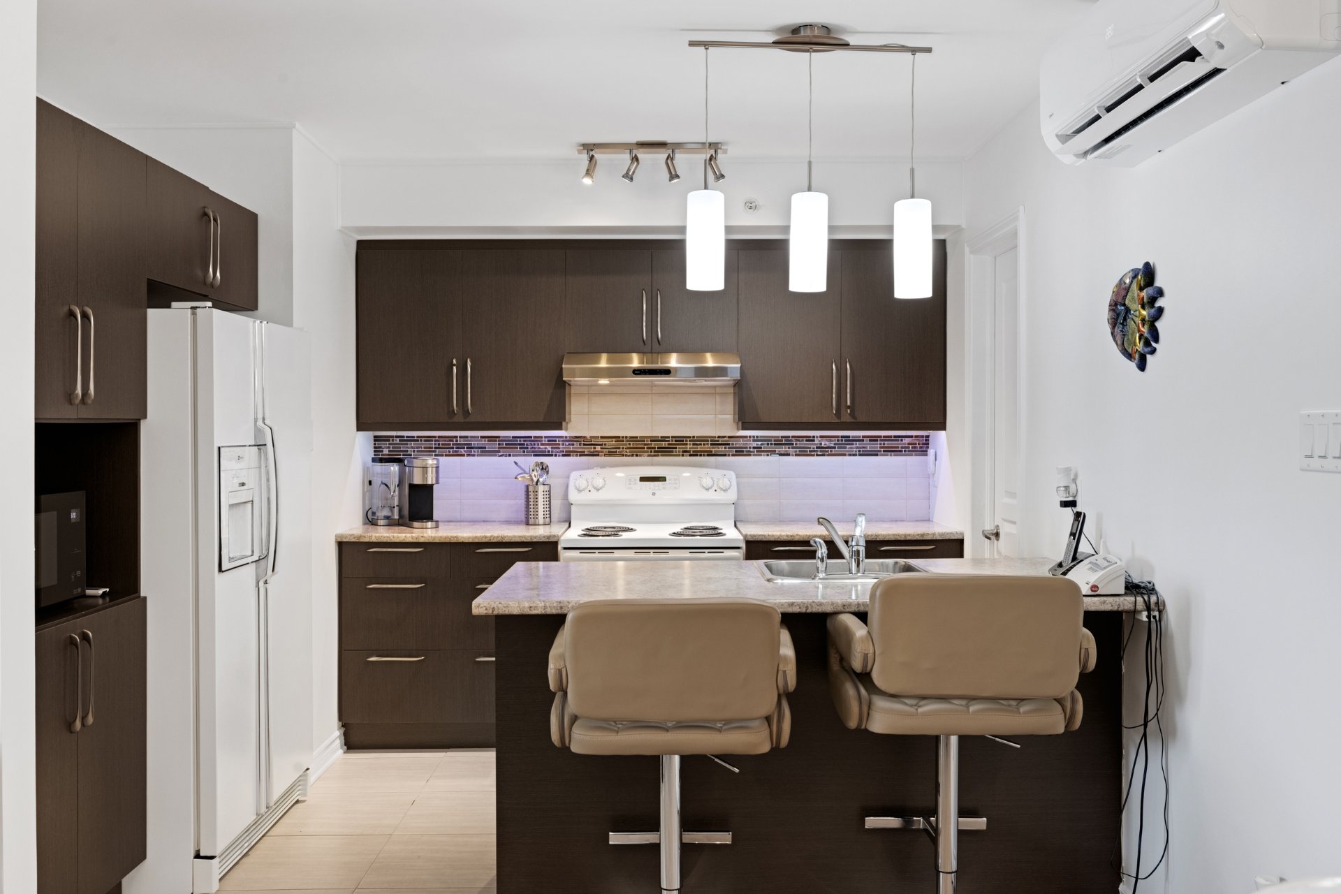 1691 Route Marie-Victorin, app. 409