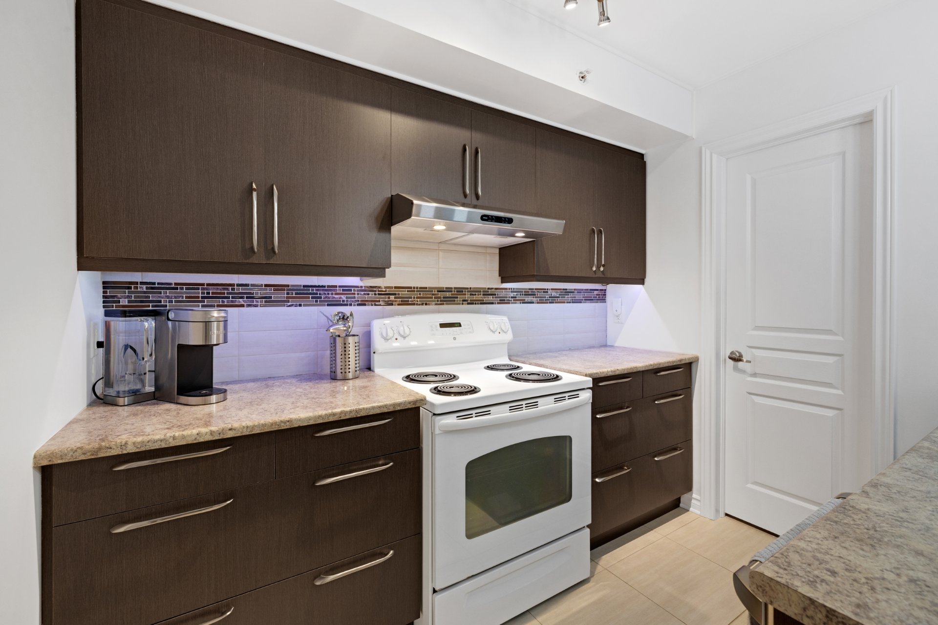 1691 Route Marie-Victorin, app. 409