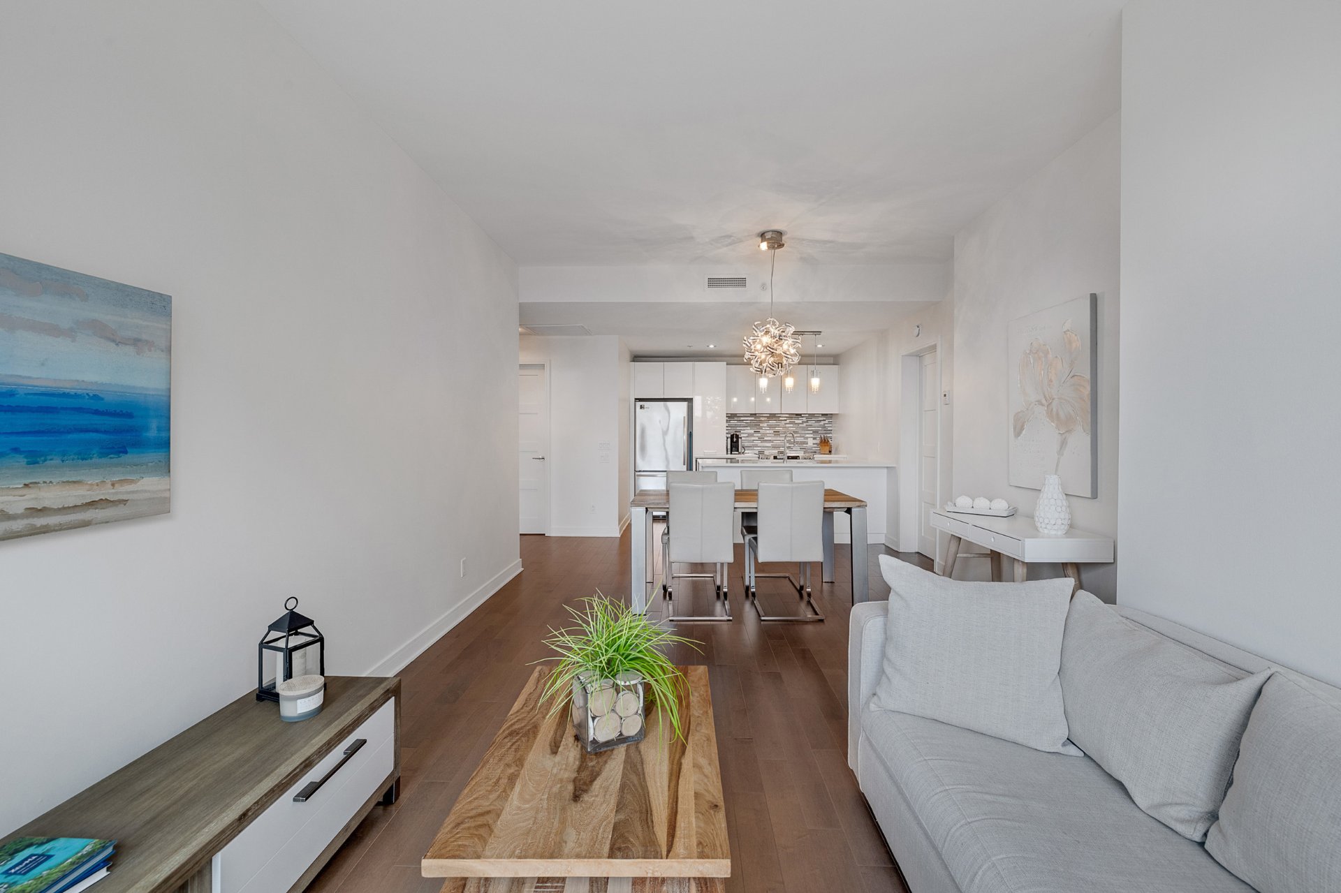 299 Rue de la Rotonde, app. 209